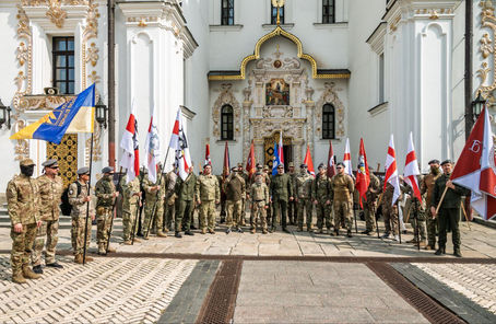 Білоруській Визвольній Армії бути!