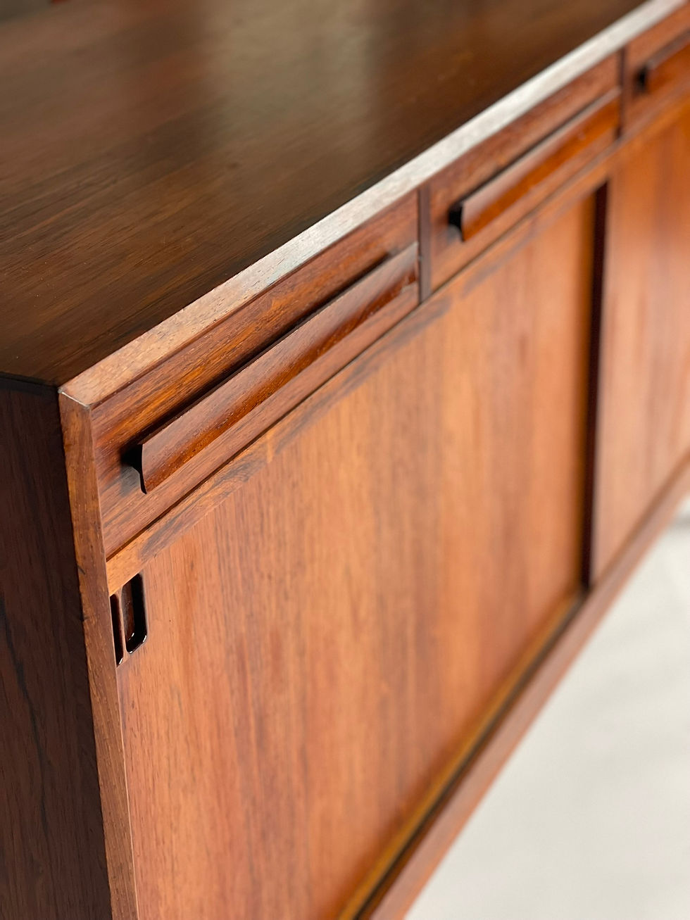 Miniature : Enfilade scandinave en palissandre des années 60