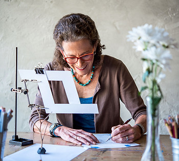 Marjorie Leggitt's drawing set up