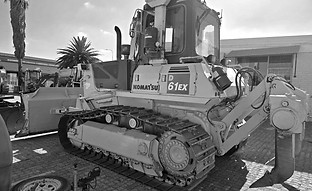 Komatsu 61 ex_edited.jpg