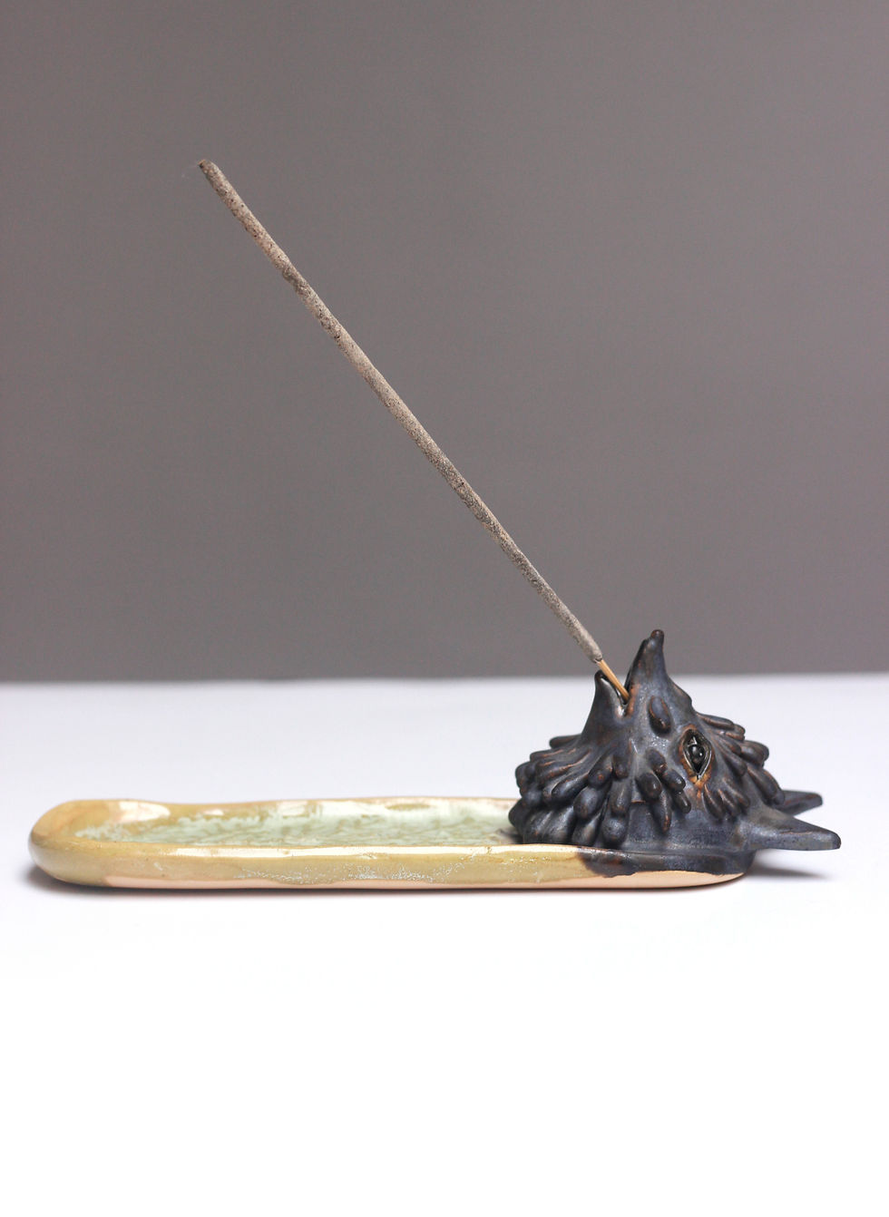 Smilkalinė - vilkas