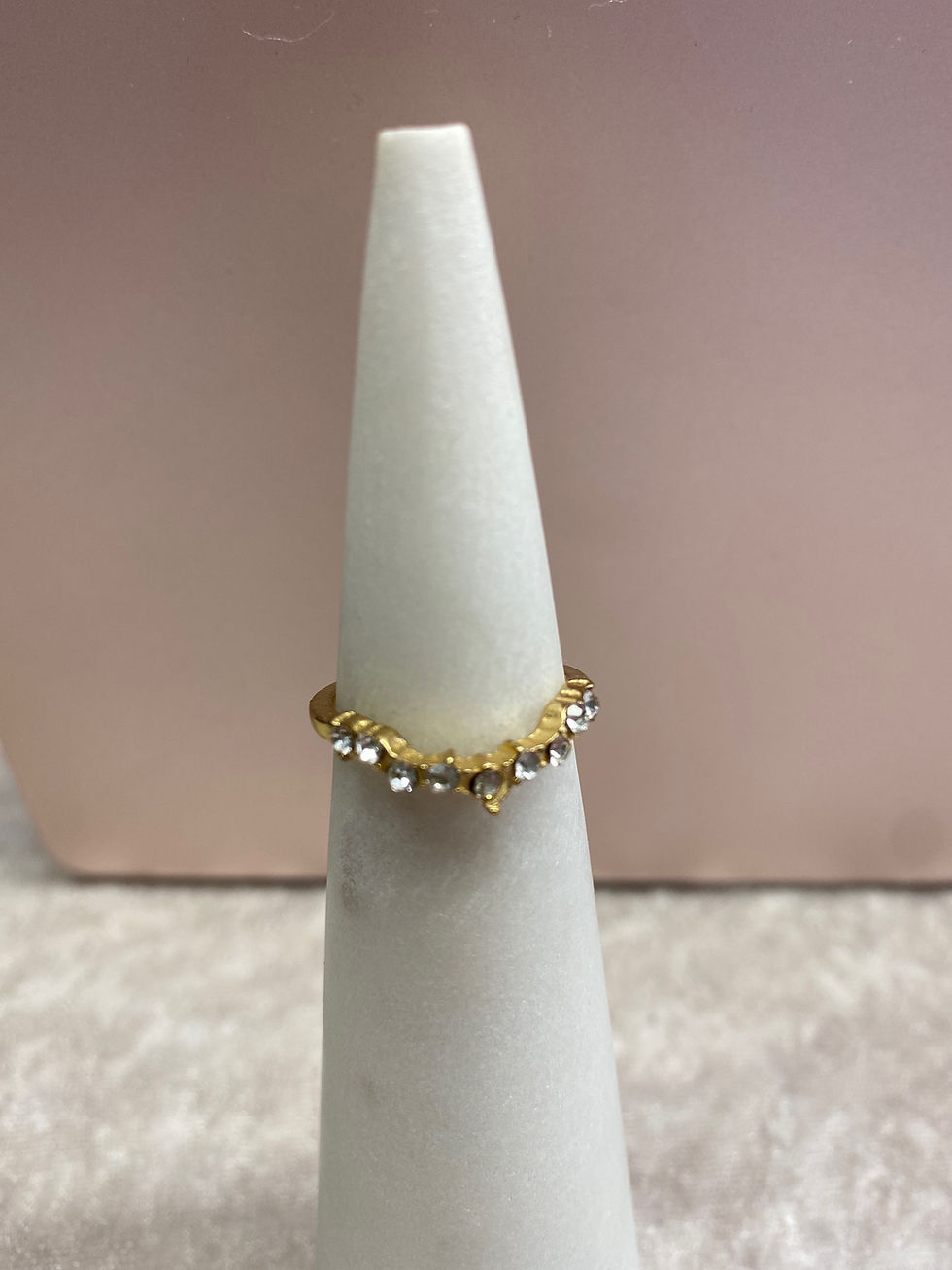Thumbnail: Dress rings various styles