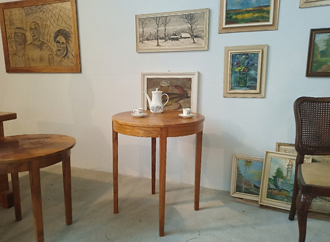 IMG_1oak-table.jpg