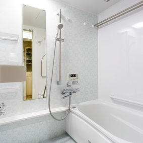 快適でお手入れもカンタン。安心してくつろげるシステムバスへ｜リフォームの施工事例｜浴室・バス