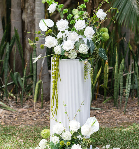 Stunning white round ripple plinth flower stands with high quality real touch green and white flower arrangements for wedding
