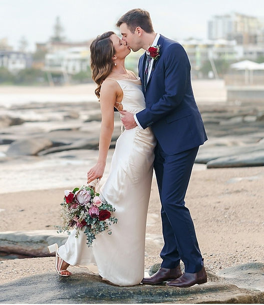 Beachside Elopements and Micro Weddings Queensland Australia_edited.jpg
