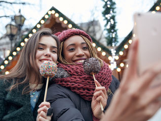 From Chaos to Confidence: Holiday Beauty Tips That Work