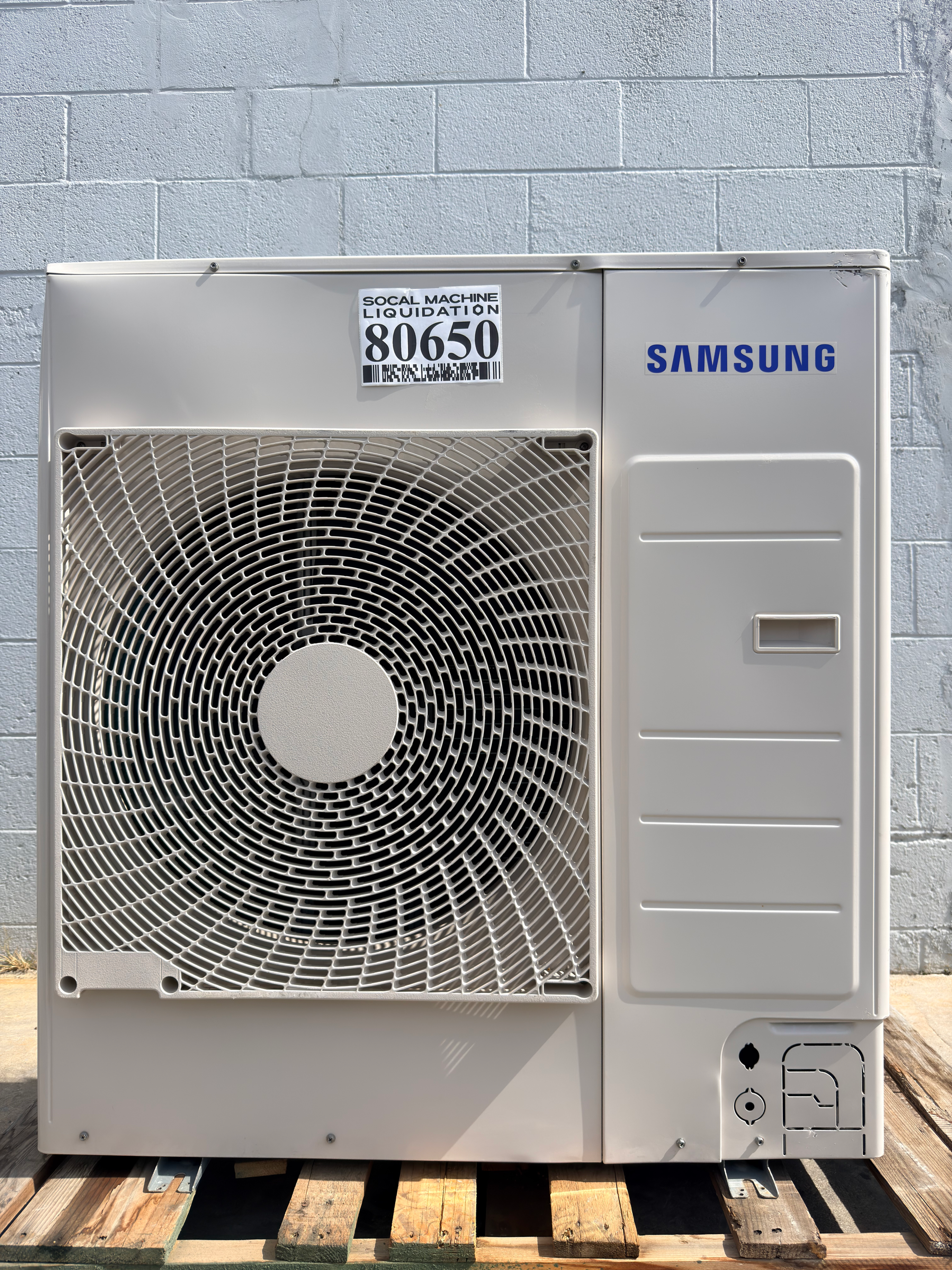 Samsung / AC024BXADCH / Split System Heat Pump / New Open Box