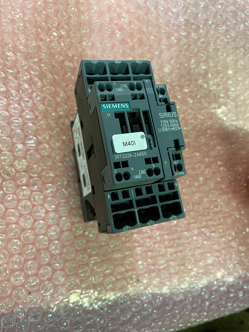 Thumbnail: Siemens / 3RT2026-2AK60 / Contactor