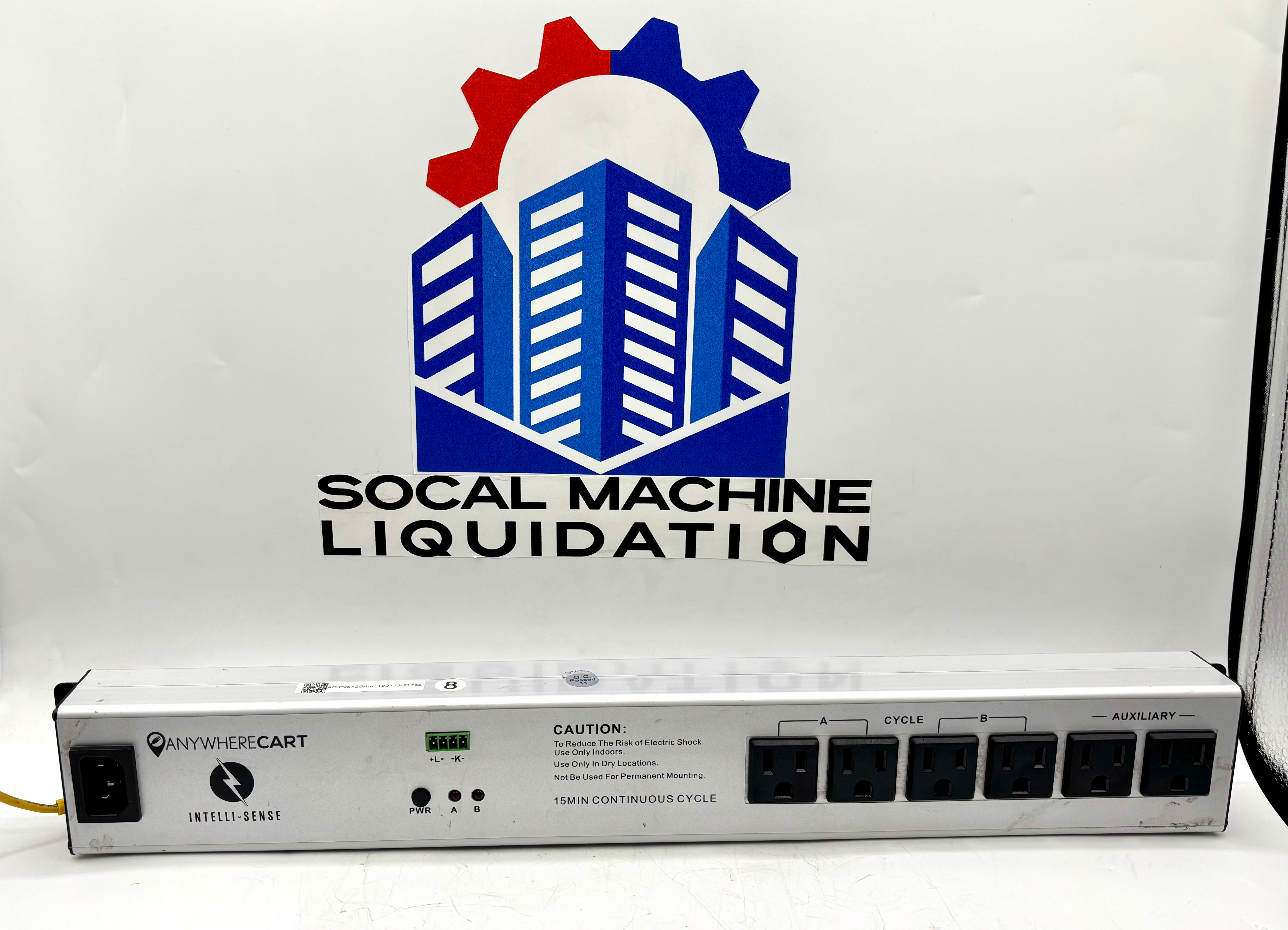 Anywhere Cart / R1323855 / Intelli-Sense SMART Charging System, 4-Zone, 15-Min