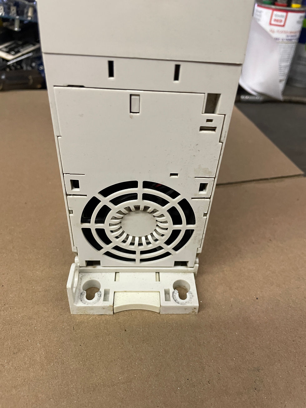 Thumbnail: ABB ACS320-03U-05A6-4  480V ABB HVAC Drives, ACS320 Series