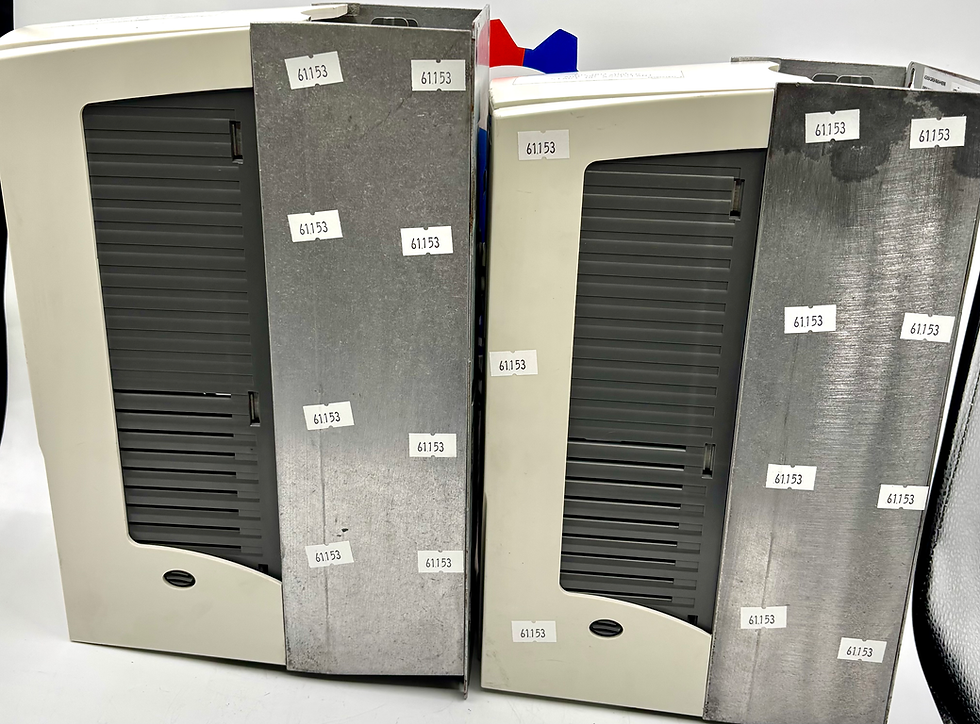 Thumbnail: ABB / ACH550-CARUH-06A9-4+N2006 / Variable Frequency Drive, 3-Phase 380–480VAC