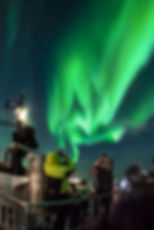 avistamiento de auroras boreales en barco en tromso, noruega