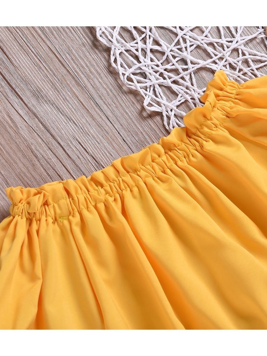 Thumbnail: Off Shoulder Bird Skirt Set