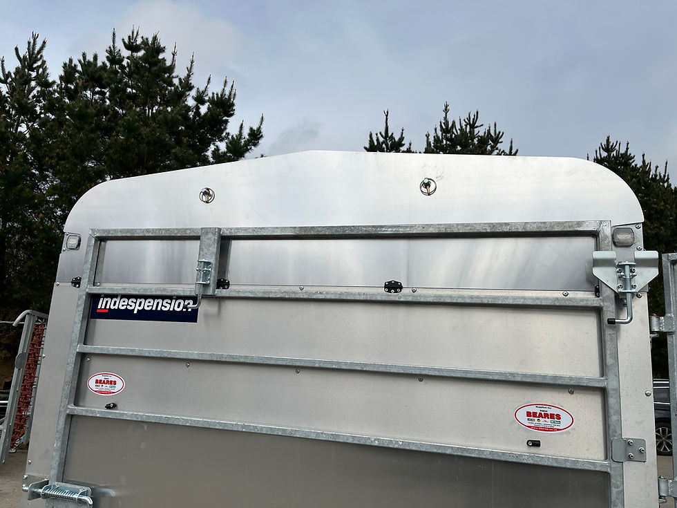 Thumbnail: Indespension 12x6x6 Cattle trailer