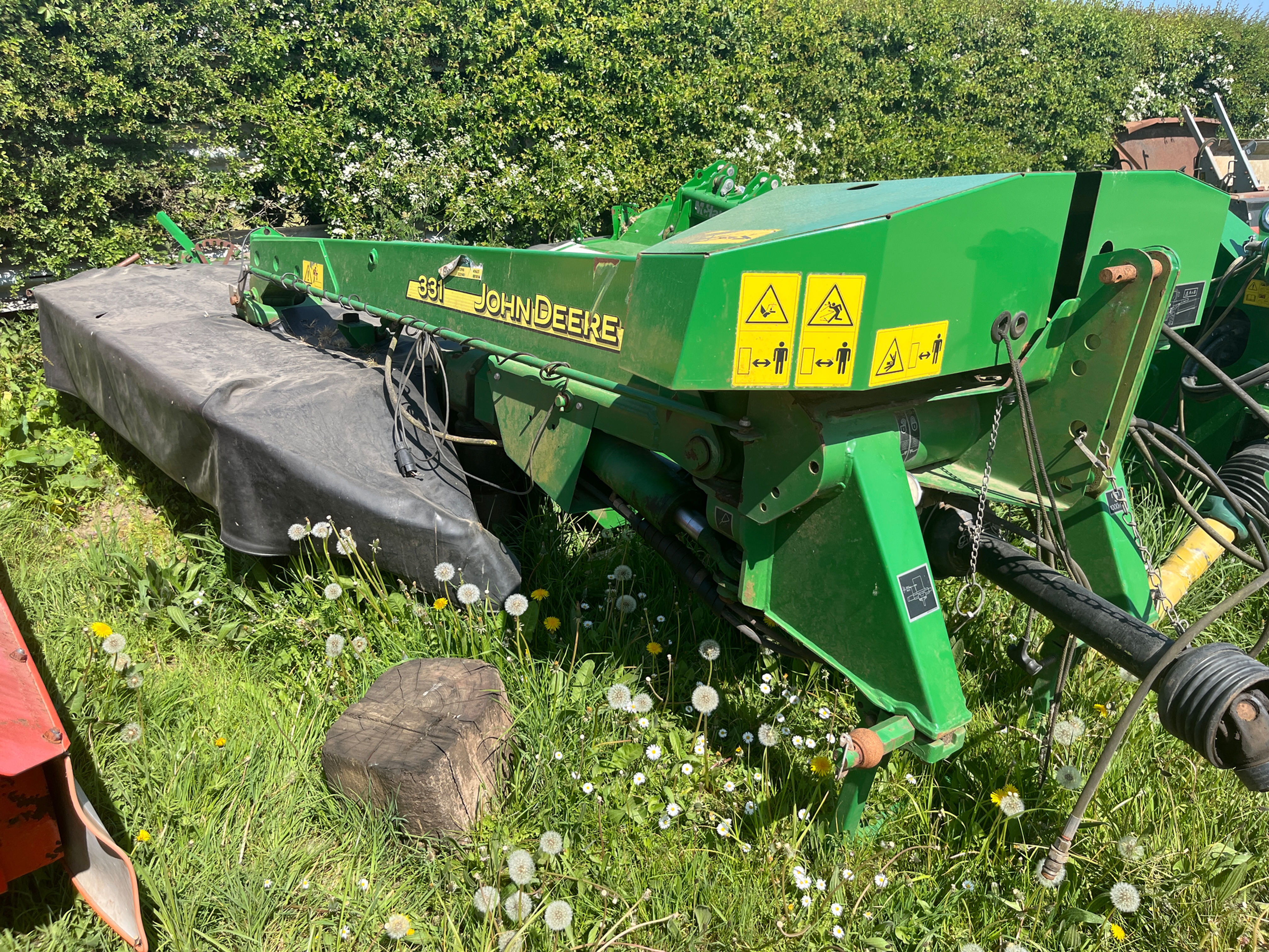 John Deere 331 Mower Conditioner 