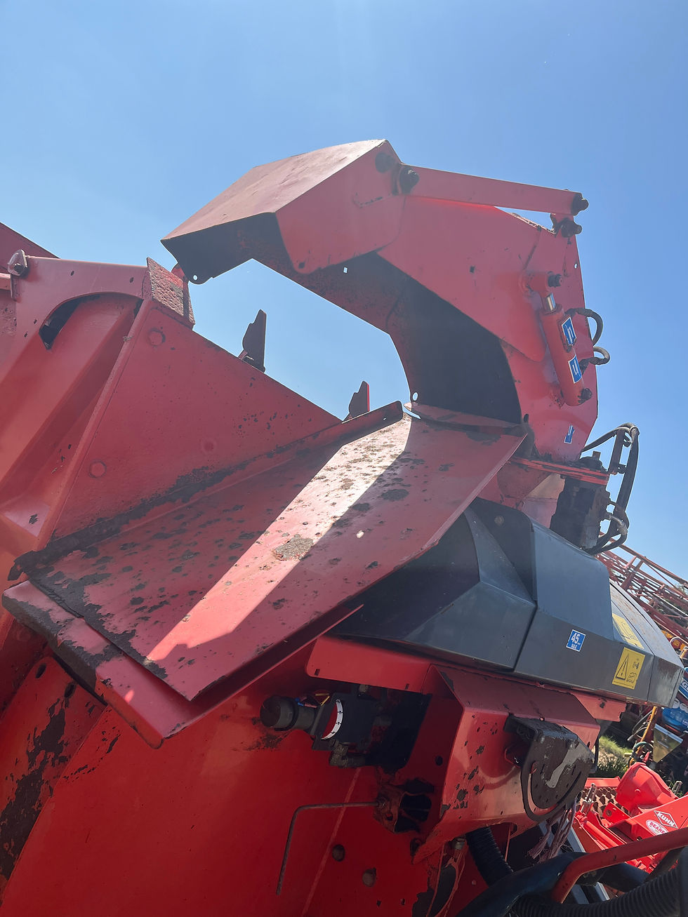 Thumbnail: Kuhn Primor 3570 Straw Chopper 