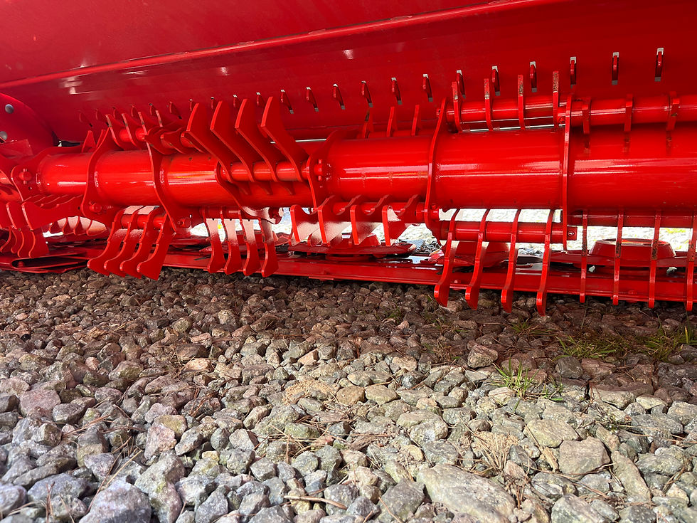 Thumbnail: Kuhn FC 314D rear mower conditioner