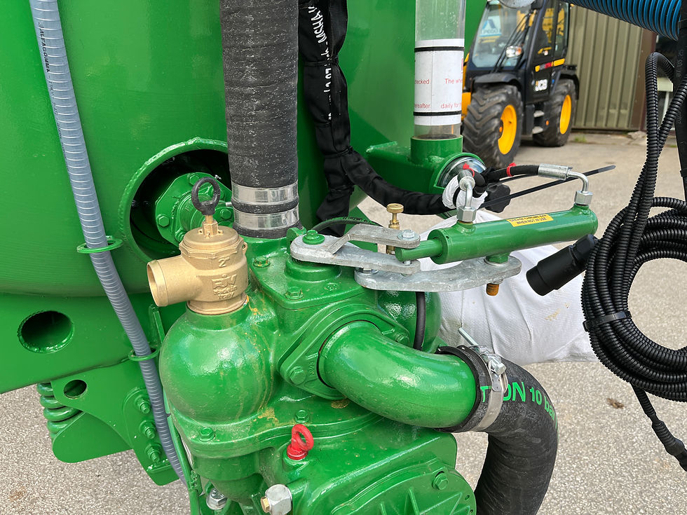 Thumbnail: Conor 2500R Tanker 