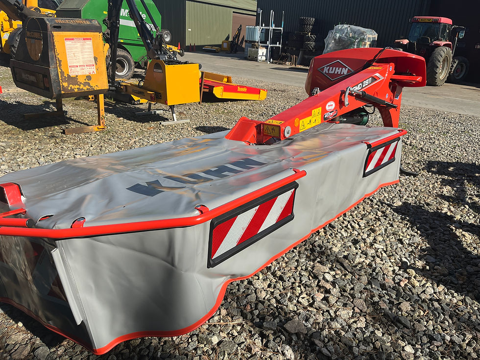 Thumbnail: Kuhn GMD 2811 Mower