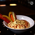 Hummus s čerstvou zeleninou a tortillou