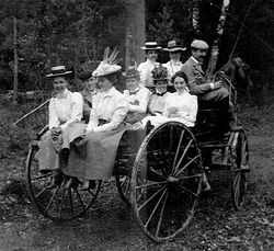 42b, ladies on carriage