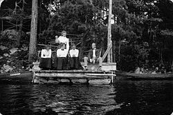 43b, sitting on end of dock