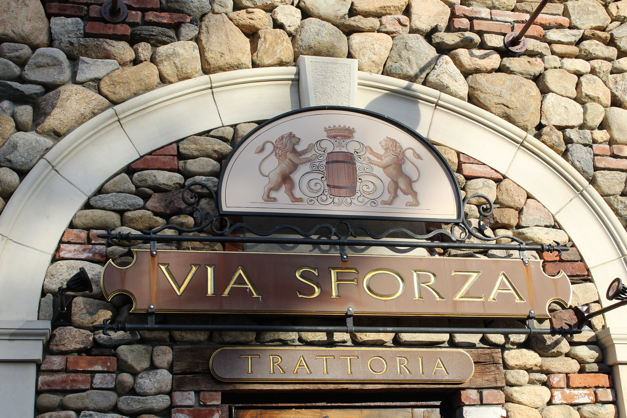 Via Sforza - Great Italian Restaurant on the Norwalk ...