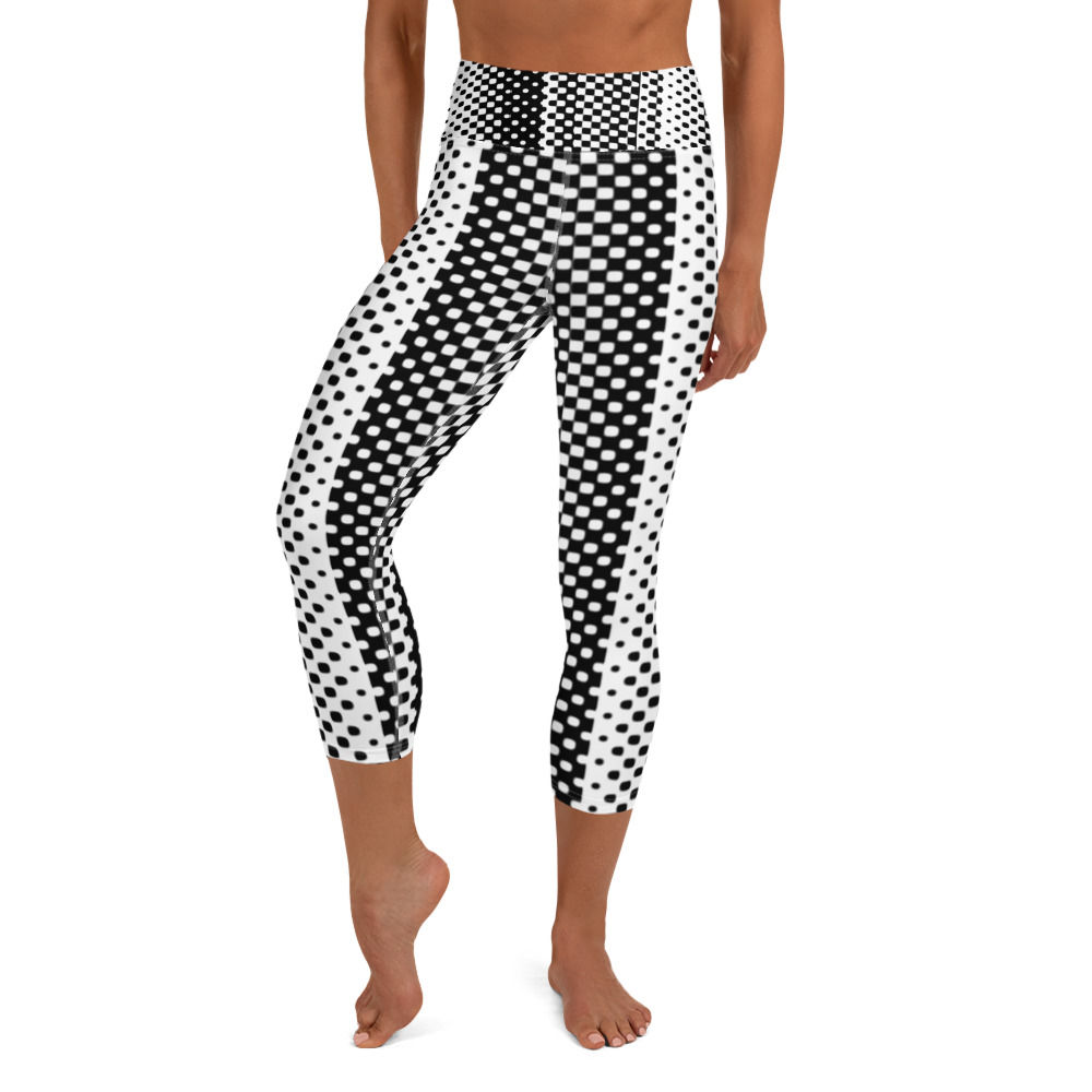 Black & White Dots Yoga Capri Leggings