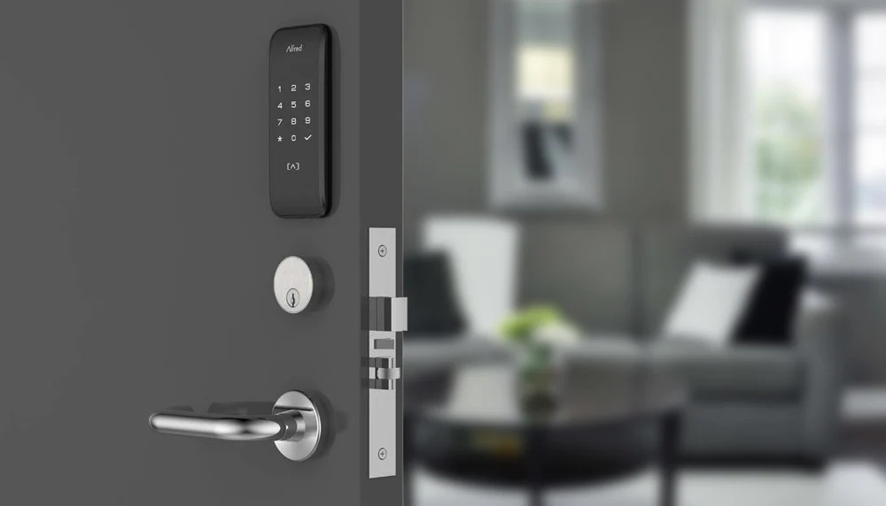 Alfred-ML2-lock_1080x.webp