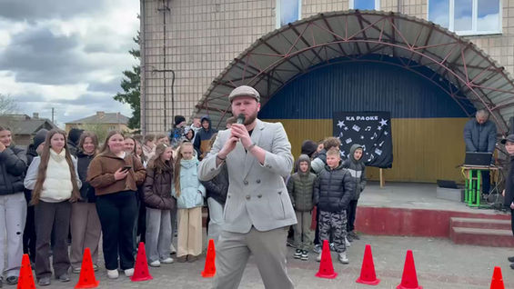 Вперше в історії нашого ліцею — караоке на майдані 🎤💫
