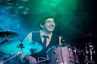 11802588_951526294892906_294218157292789