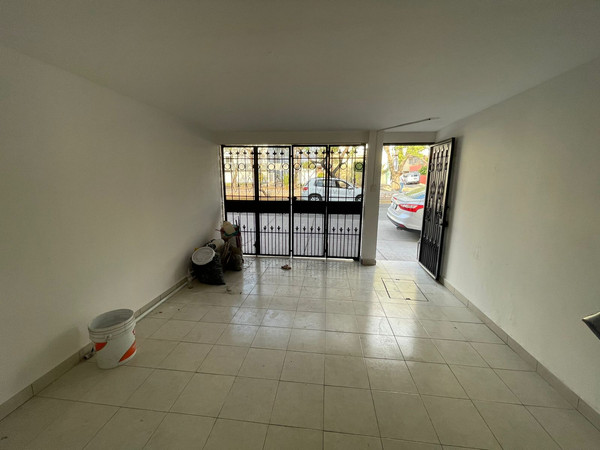 Paseo de Jerez Casa Venta home-dina inmobiliaria bienez raices leon gto 3.jpeg