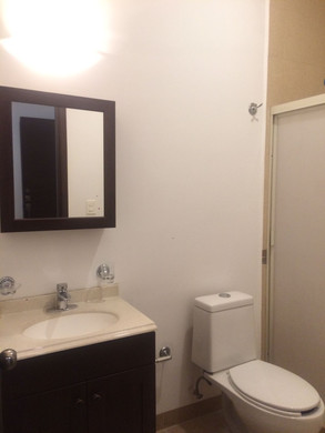 BAÑO.jpeg