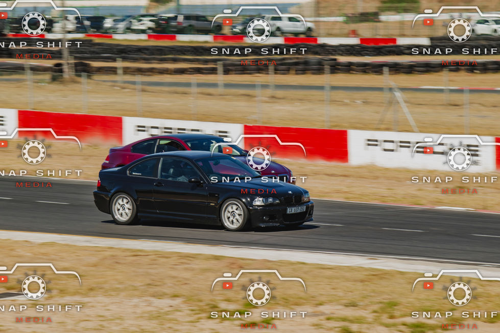 Cars turn 1 - Batch 1 (69 of 100)