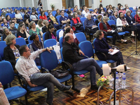 Encontro com educadores refletiu o tema “Por uma cultura da hospitalidade na educação”