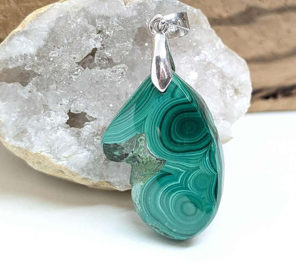 Pendentif Malachite et Argent 925 Forme Libre Semi Brut