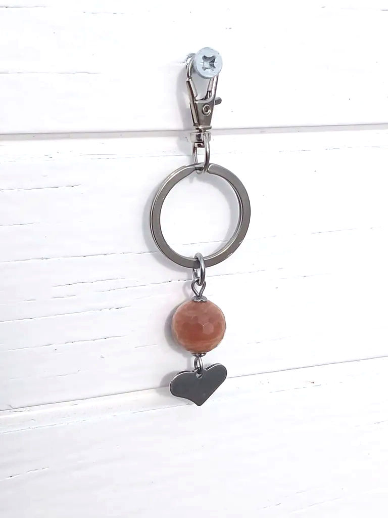 Porte-clés et bijou de sac pierre de lune coeur