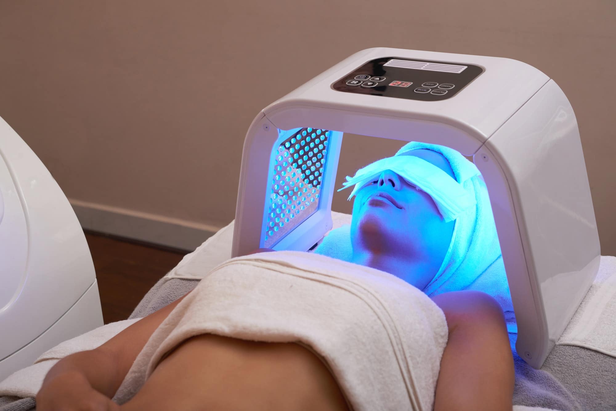 Facial LED Light Therapy