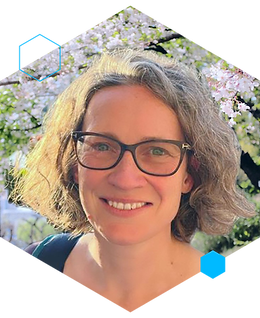 Dr Rebecca Greenhalgh headshot