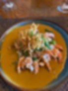 Camarões com curry e coco no Pat e Palo