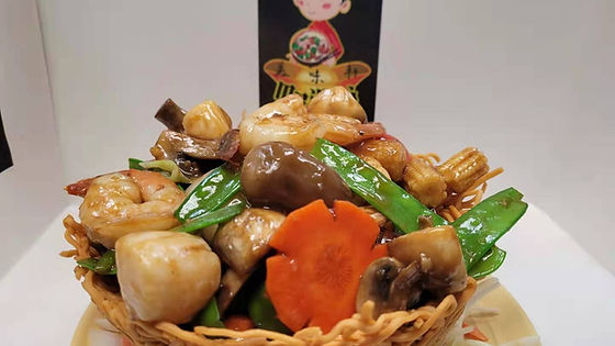 27. Prawns, Scallops & Vegetables in Nest