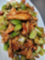 ★ 71. Chicken & Cashews in Yellow Bean Sauce