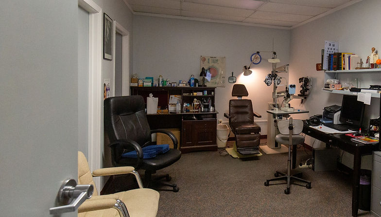 Niagara Eye-15 (1)_edited.jpg