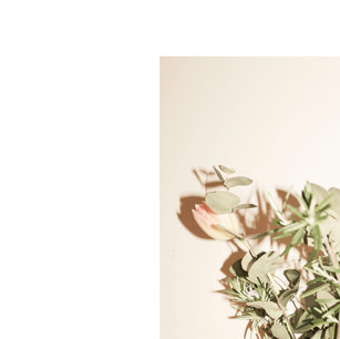 Rie Nishibuchi (Flower artist)