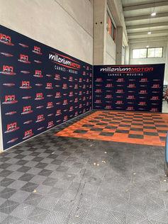 Photocall et mur de fond vente voitures