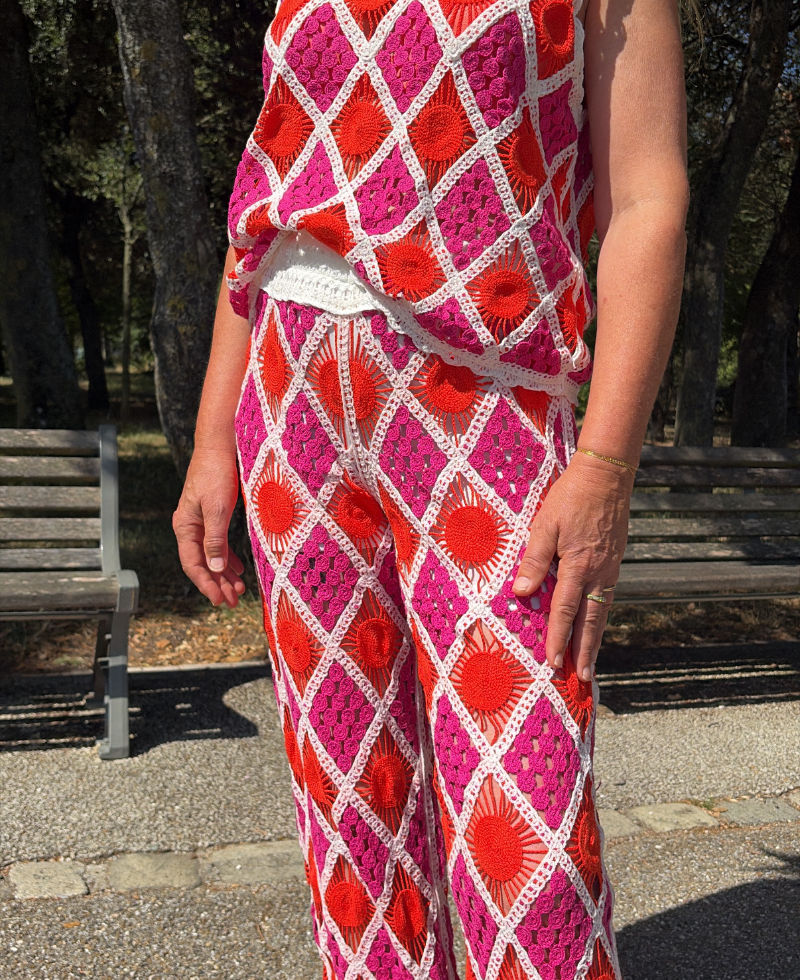 Pantalon crochet coloré