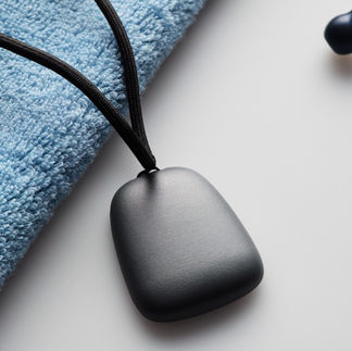 Elegantes SIVA Wearable Device für Hustenerkennung