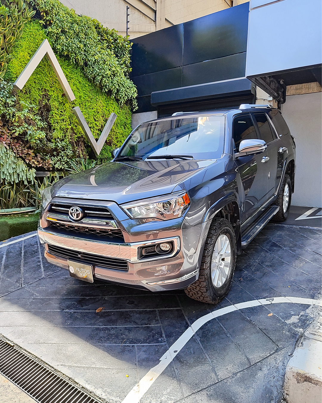 Toyota 4Runner Limited | 2023 | Automático | 24.717 km