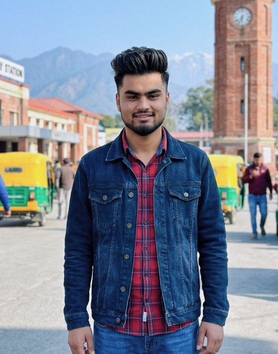Call Boy Aman Rawat